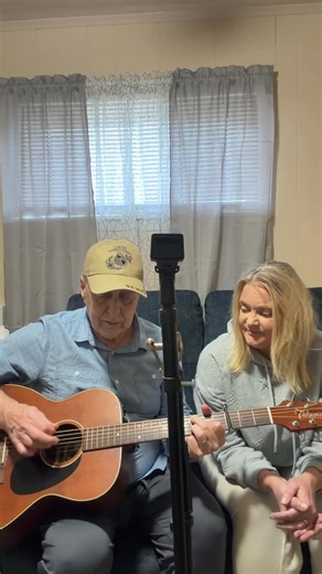 Hangin out on Sunday with my favorite singer husband Pete and a little Waymore Blues….. my favorite Waylon song he covers | Stephanie Scott Caraway