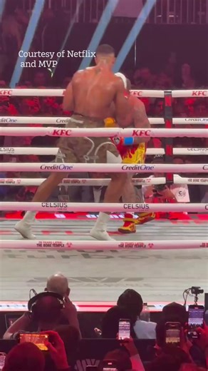 The moment Anthony Joshua destroyed Jake Paul 🥊💥 📸 Jake vs. Joshua is now available to watch globally only on Netflix | The Sun