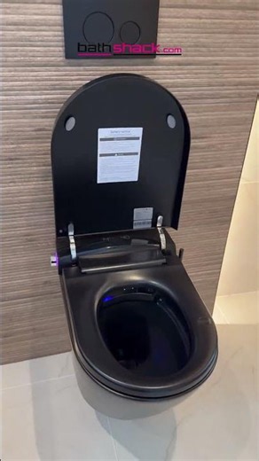 Big bathroom plans? 🫧 Come and see our modern displays in real life.