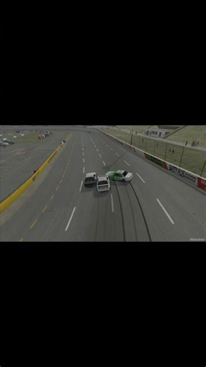 COULD THIS BEEN AVOIDED !? #iracing #iracingoffical #simracing #nascar #simulator