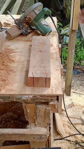 simple process of making door and window frame skoneng #woodworking #carpinteria #diy #homemade | Muhammad Khairul