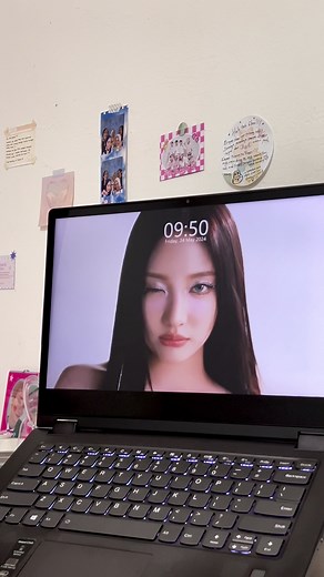 Join the Ningning's Live Wallpaper Trend - Supernova Windows