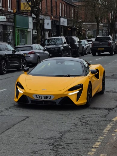 Stunning Mclaren Artura in Alderly Edge 😍 #cars #mclaren #artura #fyp #viral