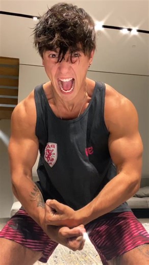 new PAU tank tops go crazy @blakegray