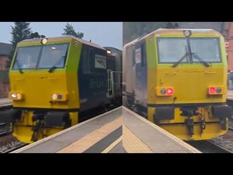 MPV maintenance train passes through Urmston station