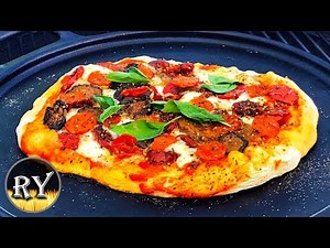 Grilled Pizza On The Weber Kettle