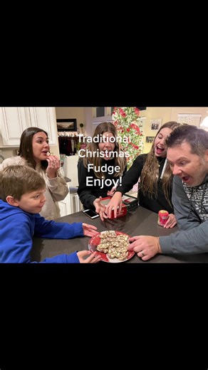 Delicious Christmas Fudge Recipe for the Holidays