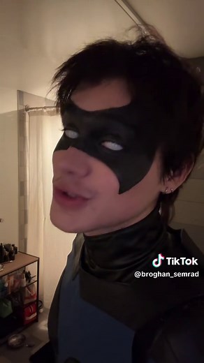 Impressive Nightwing Cosplay Videos