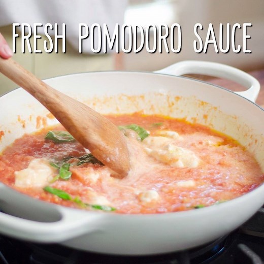 Beautiful tomatoes are still around, and Giada De Laurentiis' Pomodoro Sauce is the perfect way to use them. RECIPE: https://giadzy.com/posts/food/how-to/448513/giada-de-laurentiis-how-to-fresh-pomodoro-sauce | Giadzy