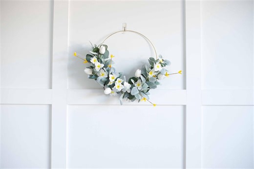 Tulip and Forsythia Hoop Wreath | Modern Spring Decor - Etsy