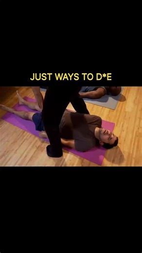 Voxlinee on Instagram: "Follow (@justwaystoexpire )for bizarre, true, and unbelievable last moments 👀 Note: This content is shared for educational and entertainment purposes, documenting unique historical stories. #unusualhistory #trueStories #bizarreFacts #tvclips #educational"