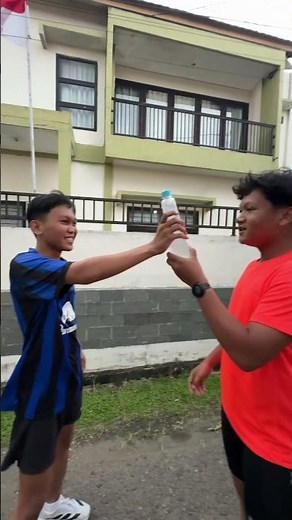 IKLAN MINUMAN ENERGY PLUS TUGAS BAHASA INDONESIA