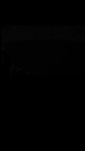 Original Titanic 1997 Filming Model — A Rare Upclose Look! Caption: Original Titanic 1997 Filming Model Upclose! ⚓️ Step into movie history as we take a closer look at the legendary Titanic filming model used in James Cameron’s 1997 blockbuster! From its precise craftsmanship to its camera-ready details, this iconic miniature played a huge role in bringing the RMS Titanic back to life on the big screen. Have you ever wondered how filmmakers made the ship look so real? Watch and see the magic beh