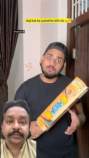 Introducing the "VitaWear SmartBand," a next-generation wearable gadget🎉