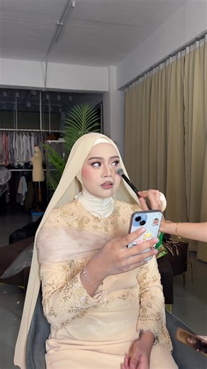 Stunning Engagement Makeup Tutorial for Ary