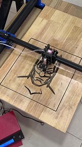 Robot Vẽ Tranh RETOPLOT: Hành Trình Phát Triển Đầy Thách Thức