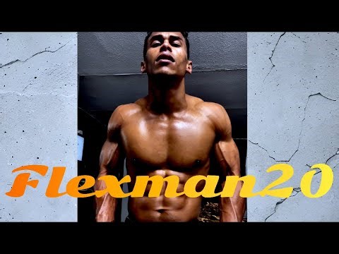 Muscle flexing showing off part 1. #biceps #muscle #bodybuilding