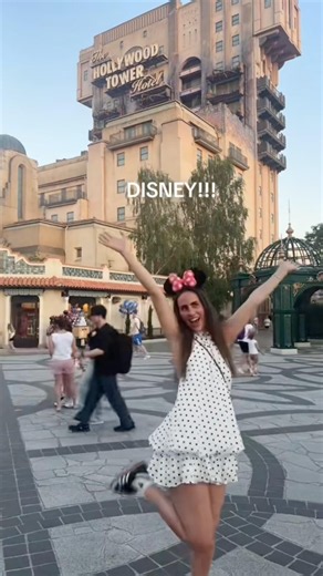 DISNEYLAND PARIS!!🐭🏰🫧🎀 #travelvlog #disneyvlog #disneylandparis