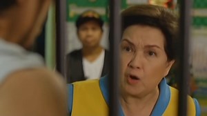 Walang kaibi-kaibigan o pami-pamilya kay Lola Flora! Matic paparusahan ka! 👏 #FPJsAngProbinsyano #FPJsAngProbinsyanoThrowback #ABSCBN #Kapamilya #CocoMartin | ABS-CBN