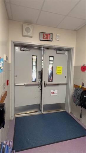 A parade for 2 special ladies that help keep our school sparkly and clean!!!! | Colbert Elementary