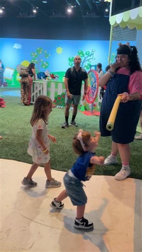 13K views · 249 reactions | Sometimes you don’t win the game, you win the crowd. 藍❤️殺 #toddlerlife #limbo #funnykids | Angie Goff | Facebook