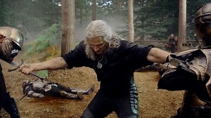 RECENZE: Hoď minci svému Cavillovi! Zaklínače definitivně opouští kvalita i hlavní hvězda - Novinky
