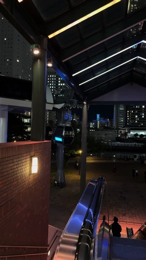 ゴンドラ乗りながら🚡 横浜の夜景🌃 #横浜#横浜夜景 #みなとみらい #ゴンドラ #夜景 #絶景