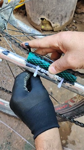 A brilliant idea that solved all the bicycle problems. #experiment #invitation #diy