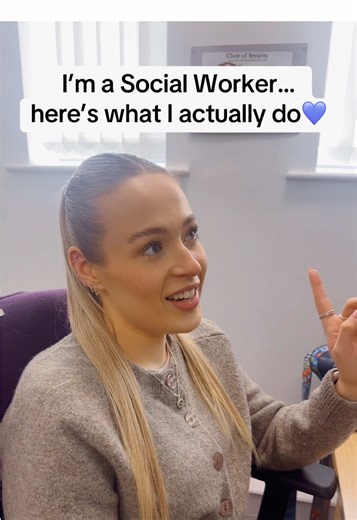 Understanding the Role of Social Workers in Fostering