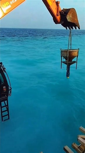 Giant Crane Lifting Heavy Objects from Water 🌊 | Amazing Engineering #shorts