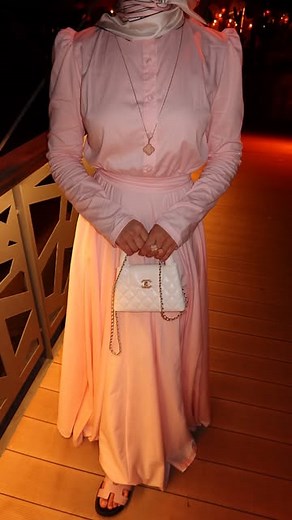 Наила on Instagram: "🥥🌴🌊🪸"