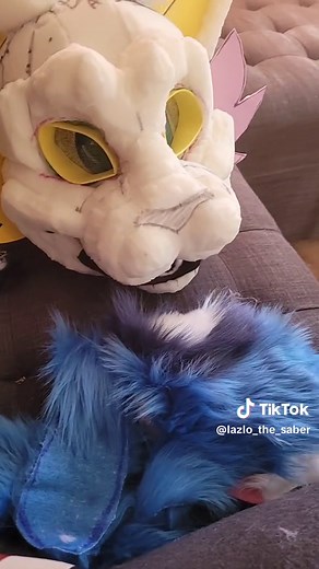 Making a Velociraptor Fursuit for my School Mascot | Furry Costume Tutorial