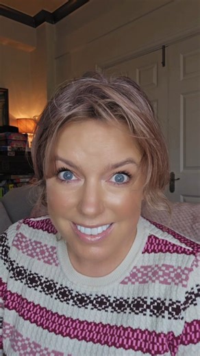 Clara Batten on Instagram: ""Worry about your own country Clara" This is wild I know, but I can worry about both. Just over here using my platform for solidarity. It's disgusting what is going on. * Food video in 3 hours * #Trump #epstein #files"