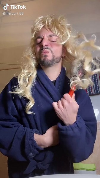 Funny Moments with Mom: The Mercuri_88 Family