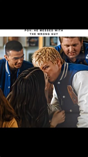 Movie Addaa | 🎬 17 Again 📖 Story :- The film follows Mike O’Donnell, a middle-aged man stuck in regret, blaming life for missed chances, a failing... | Instagram