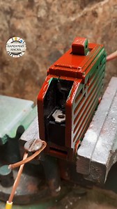 13K views · 43 reactions | Learn how to install a circuit breaker the right way ⚡#handytips #handymanhacks #advancedelectrical #smartwiring #diyprojects #easyfix | Handyman Hacks | Facebook