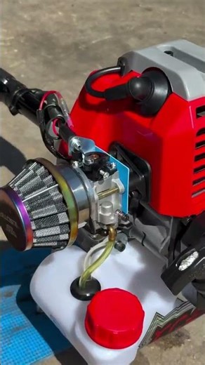 This Petrol Engine Sounds So Clean! Machine Startup