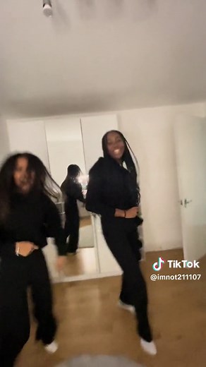 unintentionally matched 👯‍♀️#justdance #timber #fyp