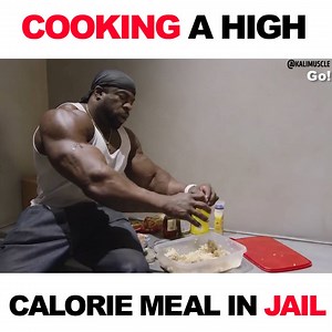 This meal will get you looking like a bodybuilder... 💪👊 Credit: Kali Muscle | Viralized