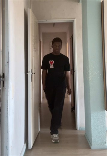 #foryoupage #viral #modelwalk #manwalk #horsewalk | model walk