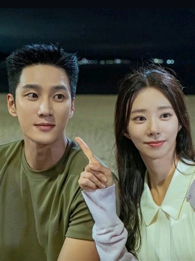 Os Apostos Que Se Atraem: A Paixão do Spring Fever