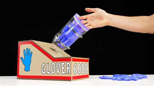 Revolutionary invention that helps to put on gloves in seconds