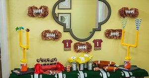 DIY Football Field Table Runner
