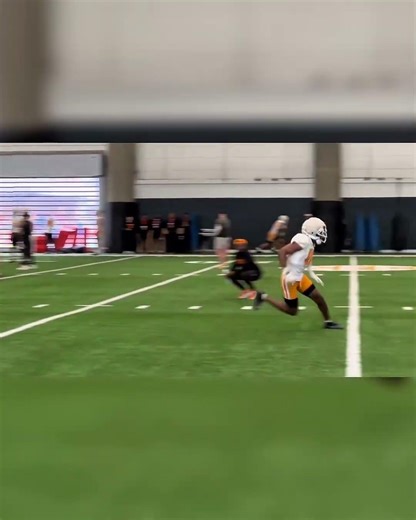 These two are going to be a SPECIAL duo in Knoxville 😮‍💨 #cfb #collegefootball #vols