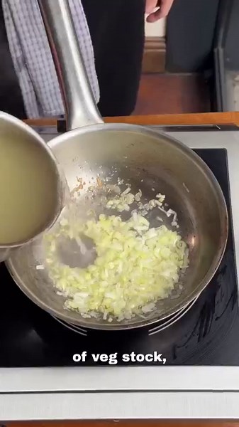 Pea & Mint Purée LIKE A CHEF