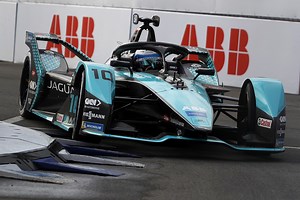 New York E-Prix: Bird dominates Sunday race to take points lead
