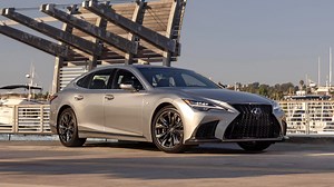 2023 Lexus LS