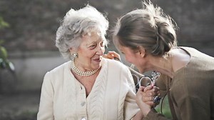 Doctor Explains The 2 Emotional Reasons Elderly People Repeat Themselves So Much