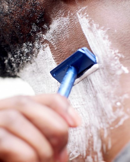 You don't need to spend $2-3 on replacement blades for the rest of your life. With Henson, you can buy an exceptionally well designed, Canadian made razor that you buy once, and it lasts a lifetime. ✅ Innovative design makes using a safety razor easy ✅ Machined from aluminum ✅ Reduces irritation ✅ Replacement blades cost pennies ✅ 100-Day satisfaction guarantee Every Henson razor is machined to exacting standards at our facility in Canada where we've been making complex satellite components for