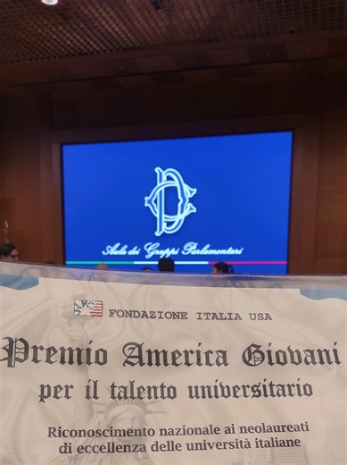 Premio America Giovani: Opportunità di Studio per Giovani